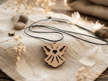 drevený náhrdelník